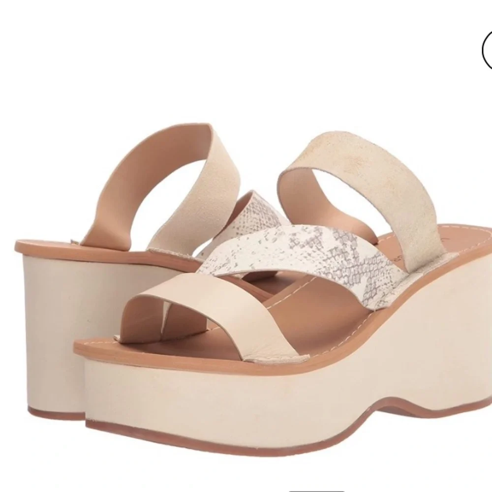 Lucky Brand Mimya Leather Chunky Platform Open Toe‎ Slip On Wedges NWOT Size 9